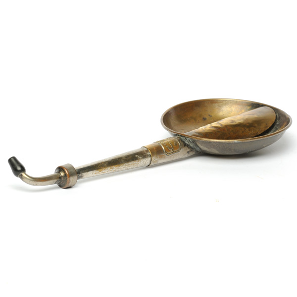 picture shows banjo ear trumpet @ EarTrumpets.com
