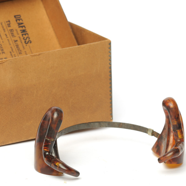 picture shows auricle ear trumpet @ EarTrumpets.com