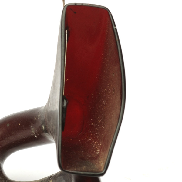 picture shows auricle ear trumpet @ EarTrumpets.com