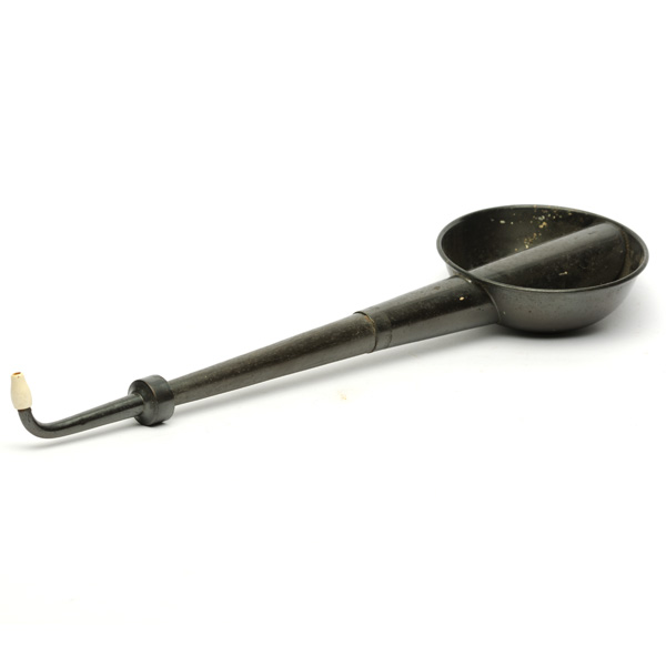 picture shows banjo ear trumpet @ EarTrumpets.com