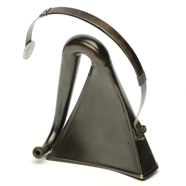 picture shows auricle ear trumpet @ EarTrumpets.com