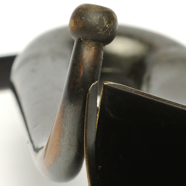 picture shows auricle ear trumpet @ EarTrumpets.com