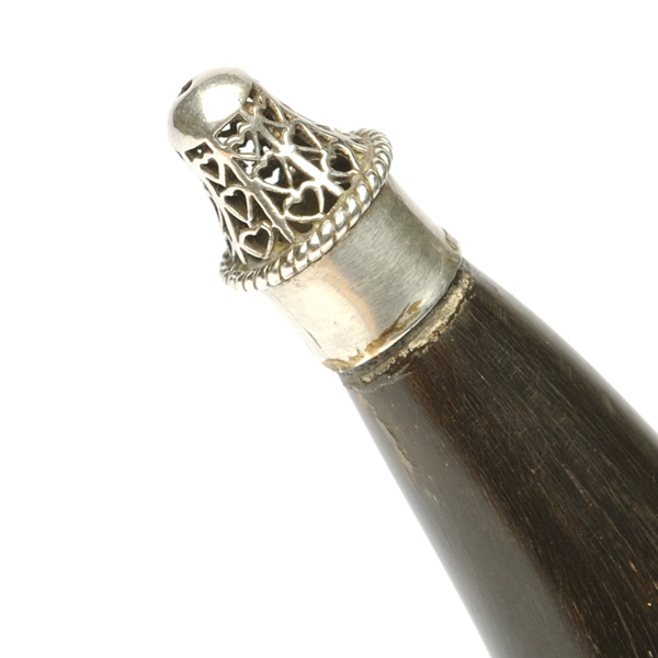 picture shows one piece ear trumpet @ EarTrumpets.com