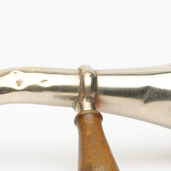 picture shows one piece ear trumpet @ EarTrumpets.com