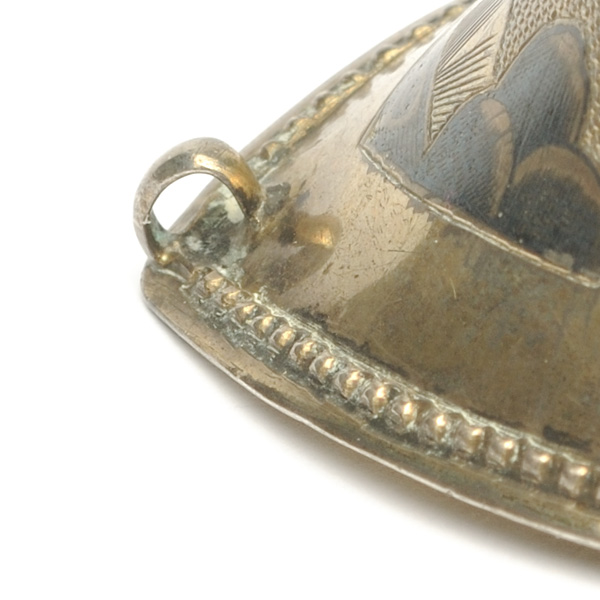 picture shows one piece ear trumpet @ EarTrumpets.com