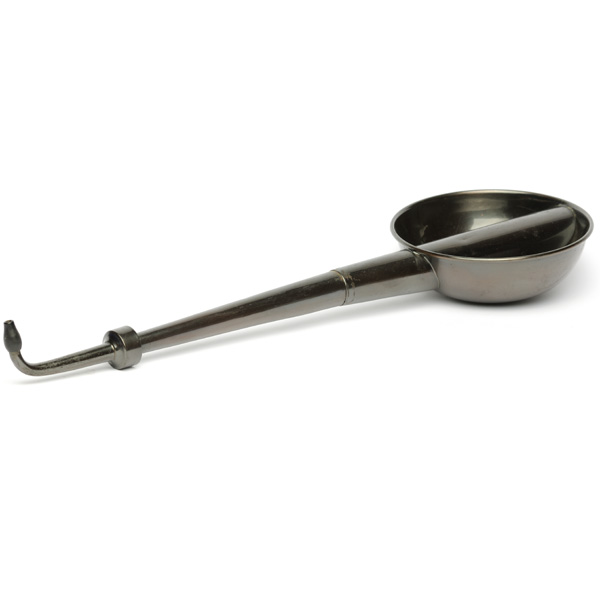 picture shows banjo ear trumpet @ EarTrumpets.com