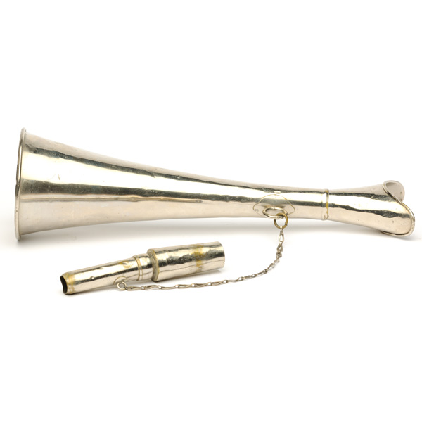 picture shows one piece ear trumpet @ EarTrumpets.com