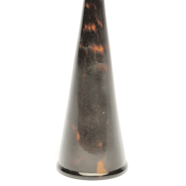 picture shows one piece ear trumpet @ EarTrumpets.com