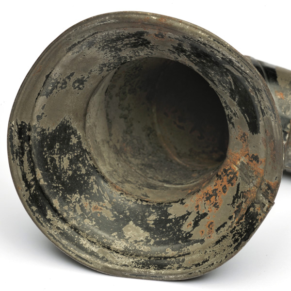 picture shows one piece ear trumpet @ EarTrumpets.com