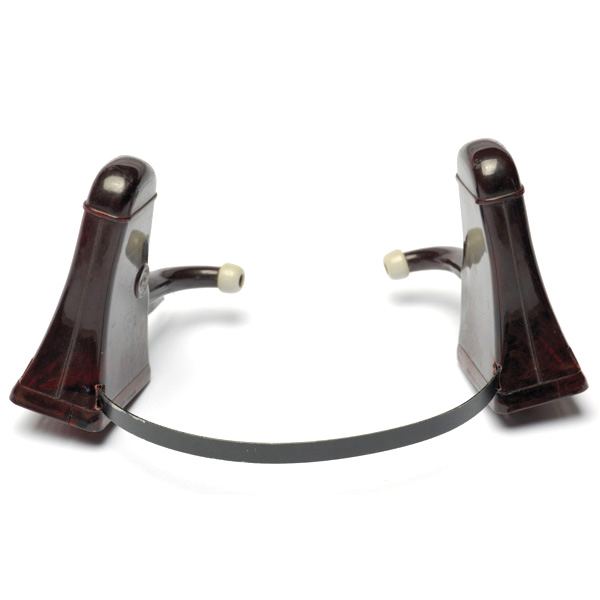 picture shows auricle ear trumpet @ EarTrumpets.com