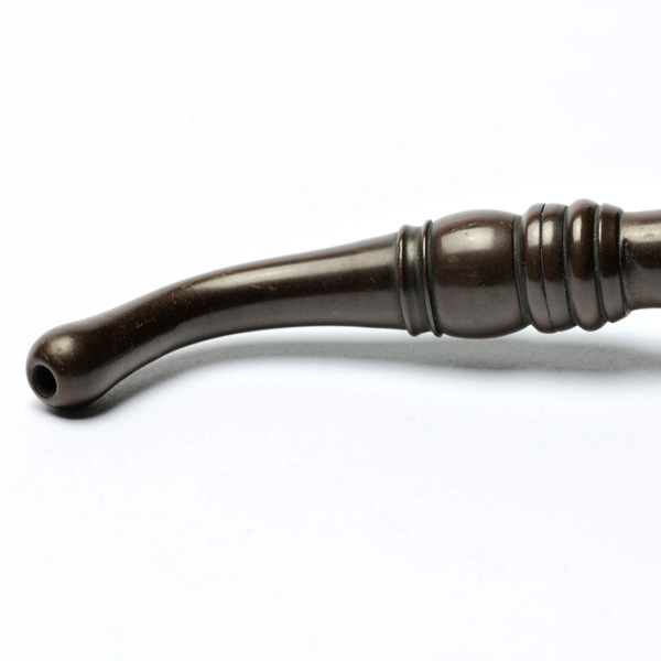 picture shows one piece ear trumpet @ EarTrumpets.com