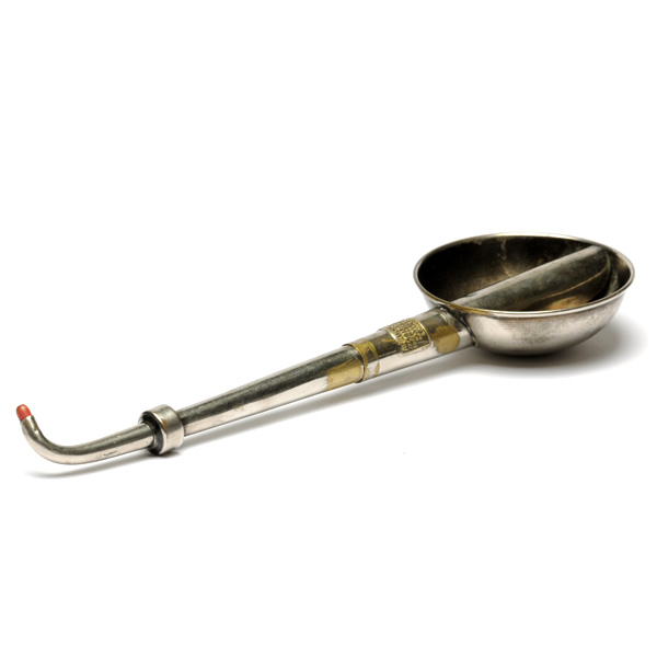 picture shows banjo ear trumpet @ EarTrumpets.com