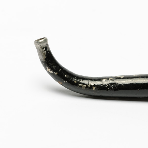 picture shows one piece ear trumpet @ EarTrumpets.com
