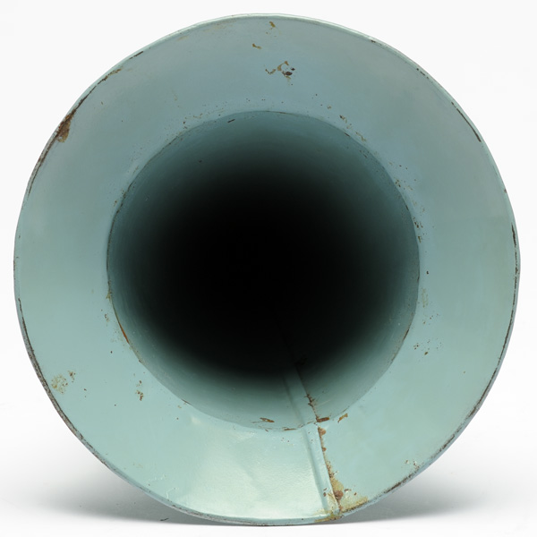 picture shows one piece ear trumpet @ EarTrumpets.com