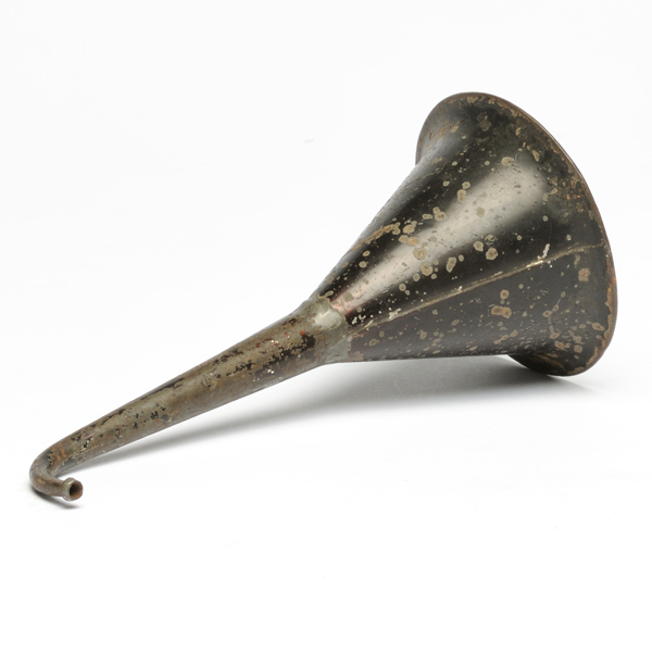 picture shows one piece ear trumpet @ EarTrumpets.com