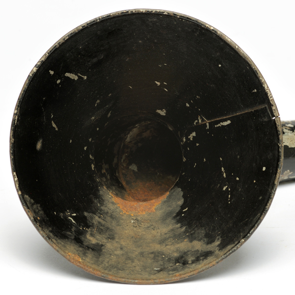 picture shows one piece ear trumpet @ EarTrumpets.com