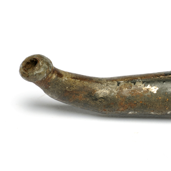 picture shows one piece ear trumpet @ EarTrumpets.com