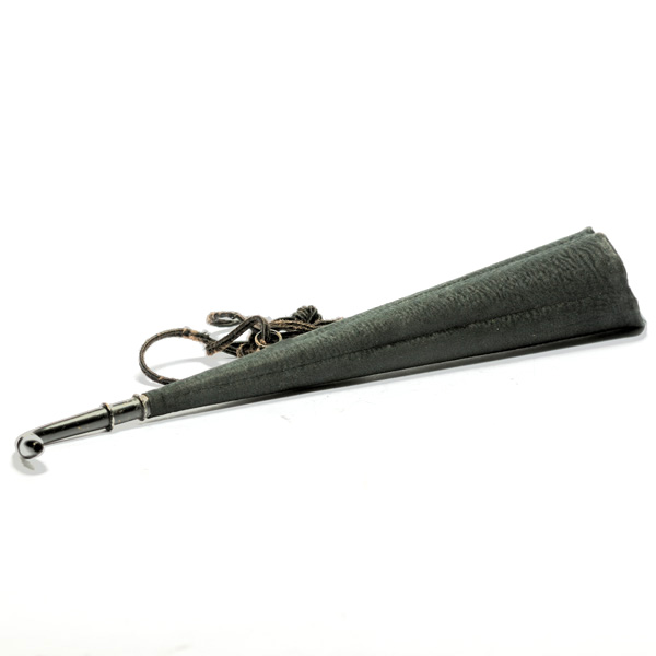 picture shows tragus ear trumpet @ EarTrumpets.com