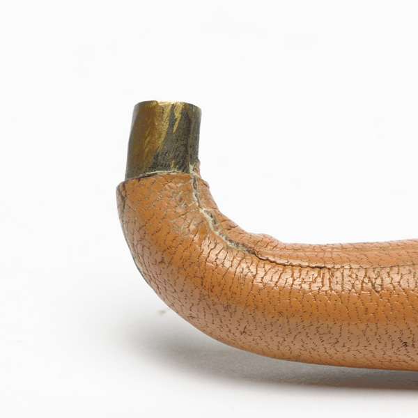 picture shows one piece ear trumpet @ EarTrumpets.com