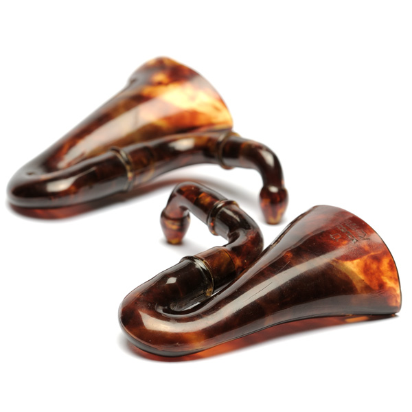 picture shows auricle ear trumpet @ EarTrumpets.com