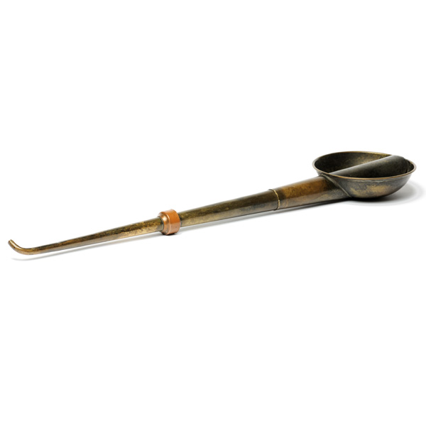 picture shows banjo ear trumpet @ EarTrumpets.com