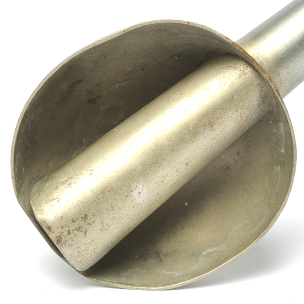 picture shows banjo ear trumpet @ EarTrumpets.com