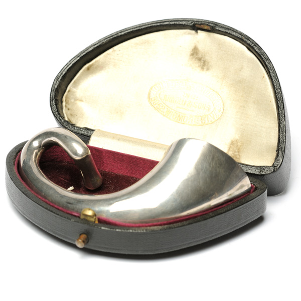 picture shows auricle ear trumpet @ EarTrumpets.com