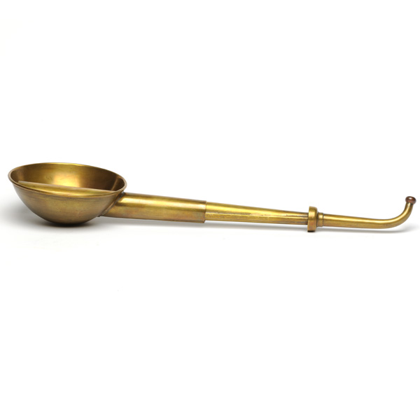 picture shows banjo ear trumpet @ EarTrumpets.com
